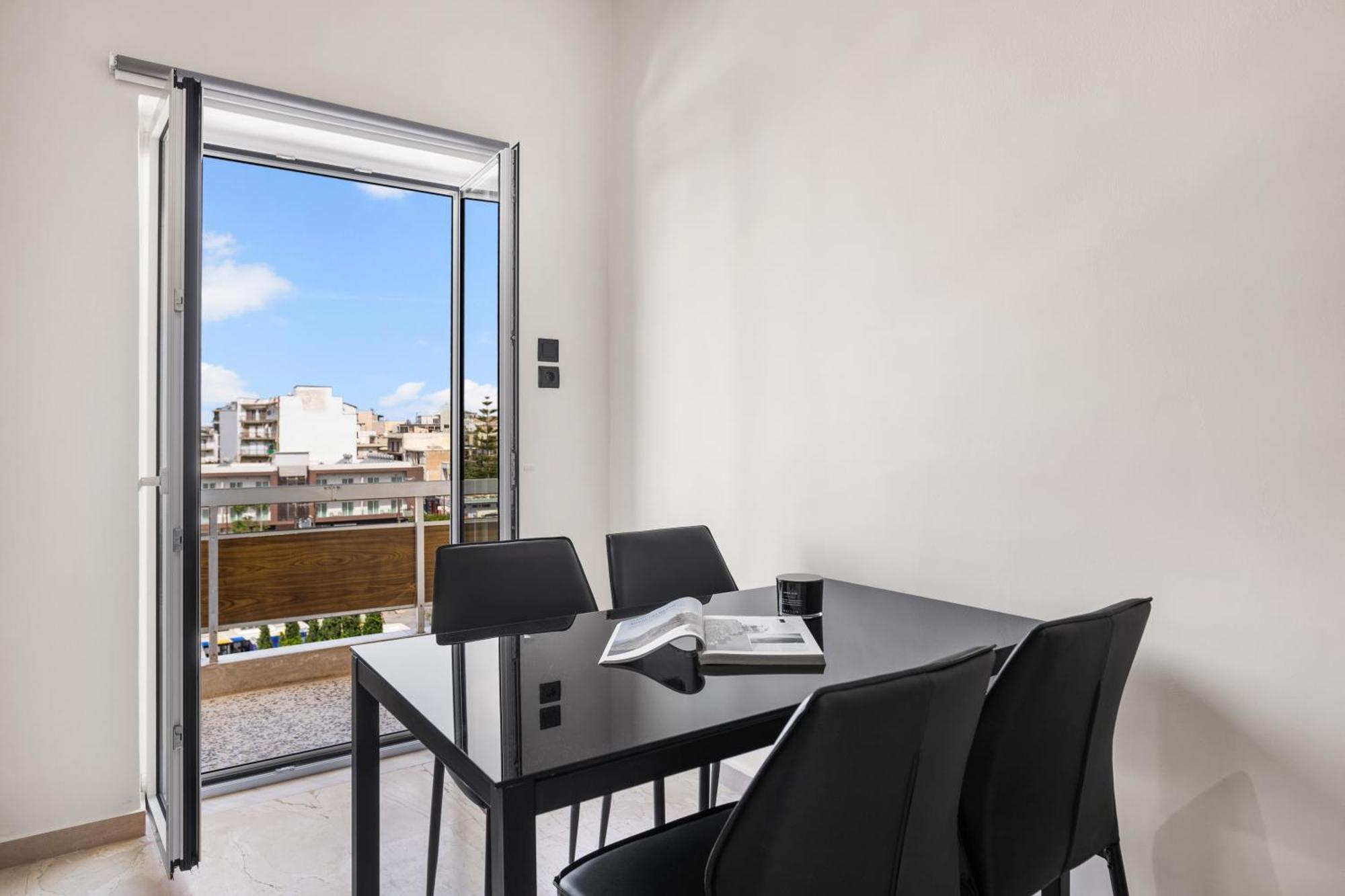 Uplevel Apartment, & Sea View Next To Old Port Apartament Chania (Crete)